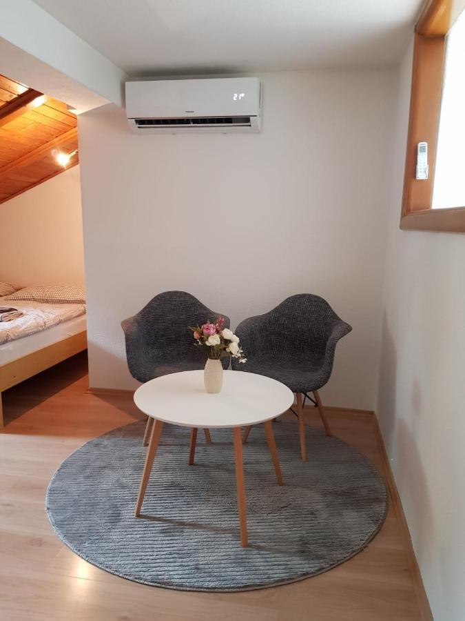 Studio Apartman Ivana Яйце Экстерьер фото