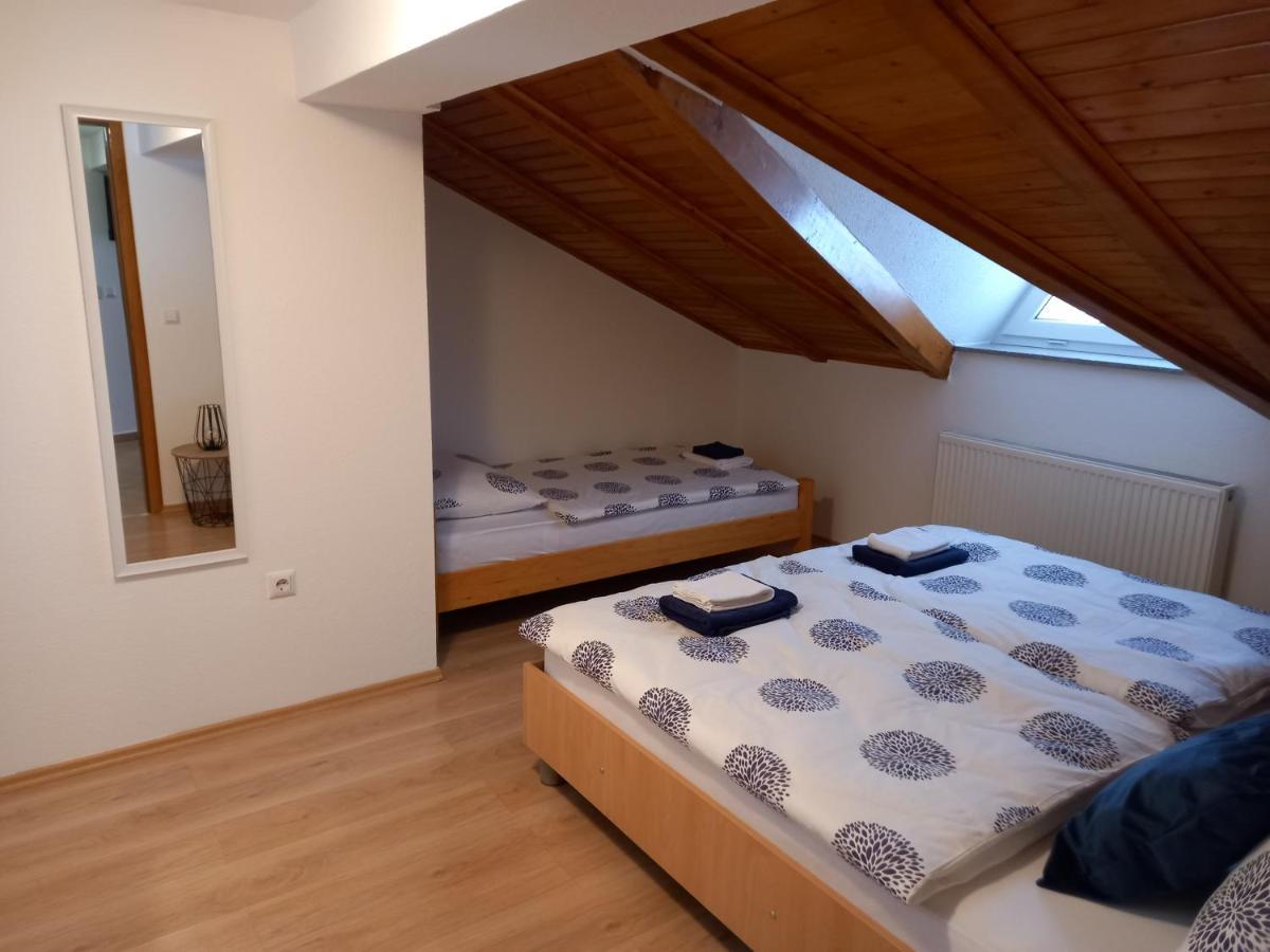 Studio Apartman Ivana Яйце Экстерьер фото