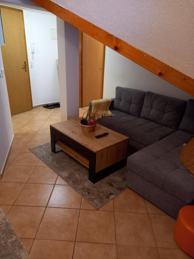 Studio Apartman Ivana Яйце Экстерьер фото